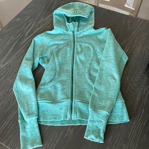 Beautiful lululemon scuba zip up